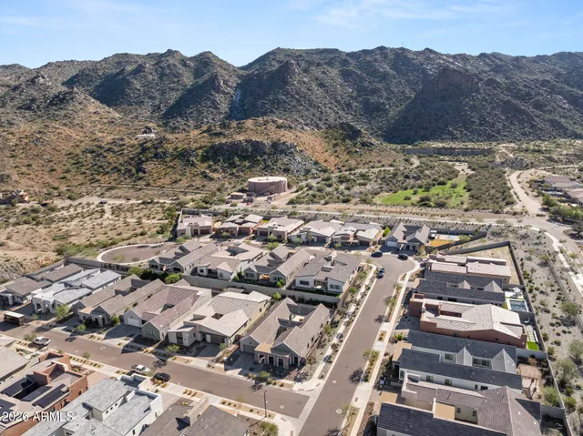 $1,020,000 | 713 East Kachina Trail, Phoenix, AZ 85042