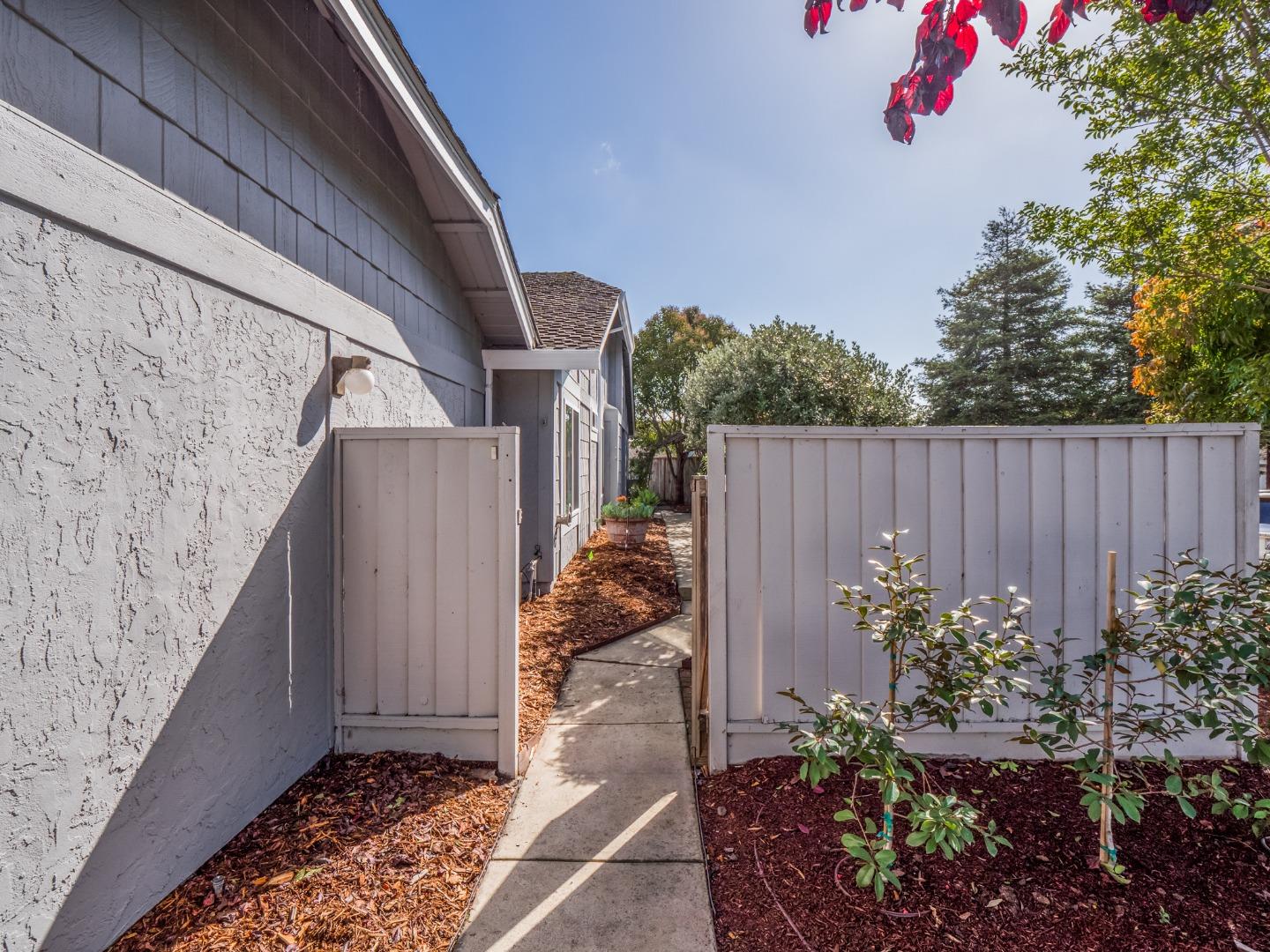280 Marlin Court Aptos, CA 95003 - Photo 32 of 43 a view of a backyard