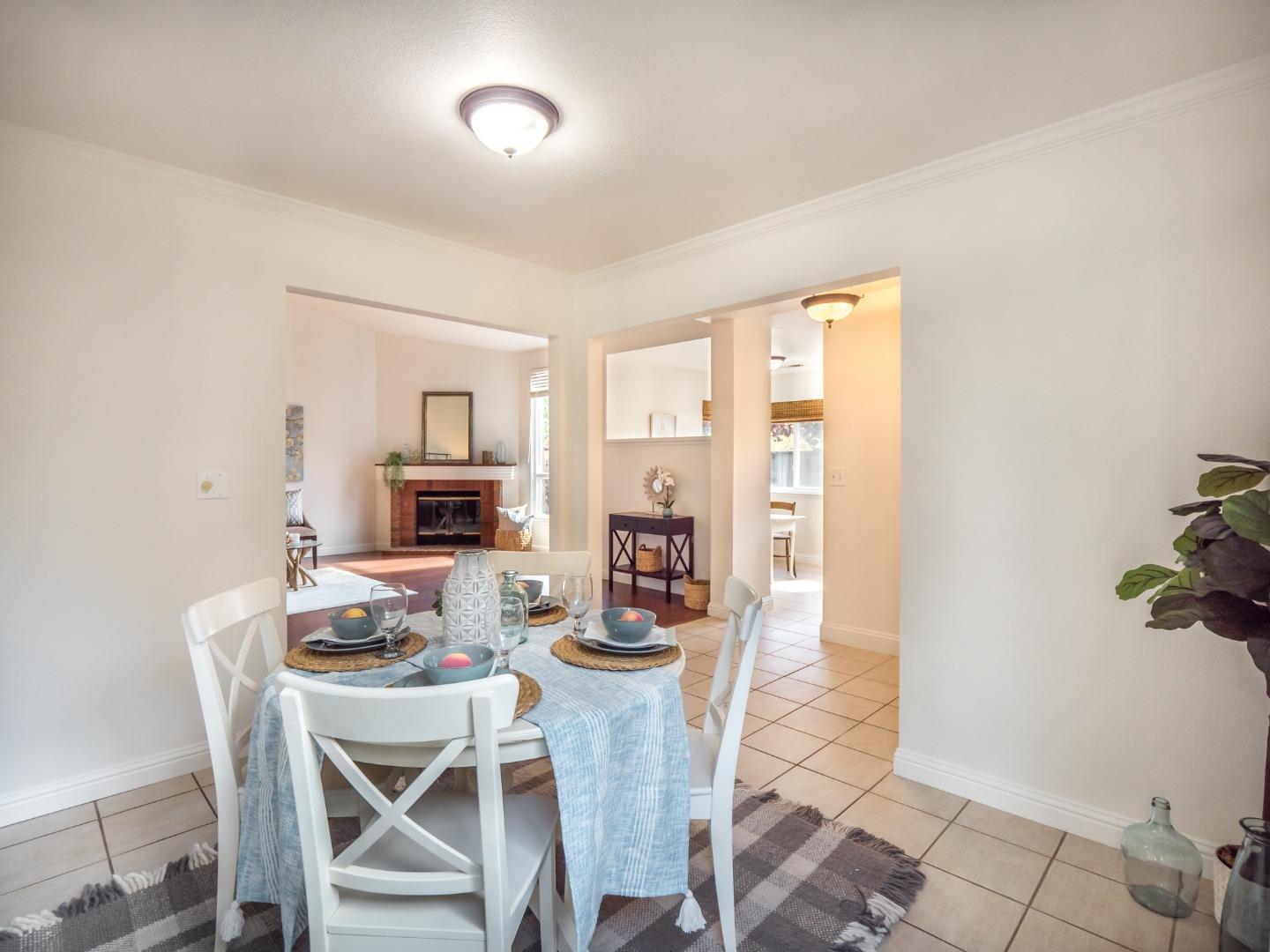 280 Marlin Court Aptos, CA 95003 - Photo 10 of 43 a view of a dining room with furniture