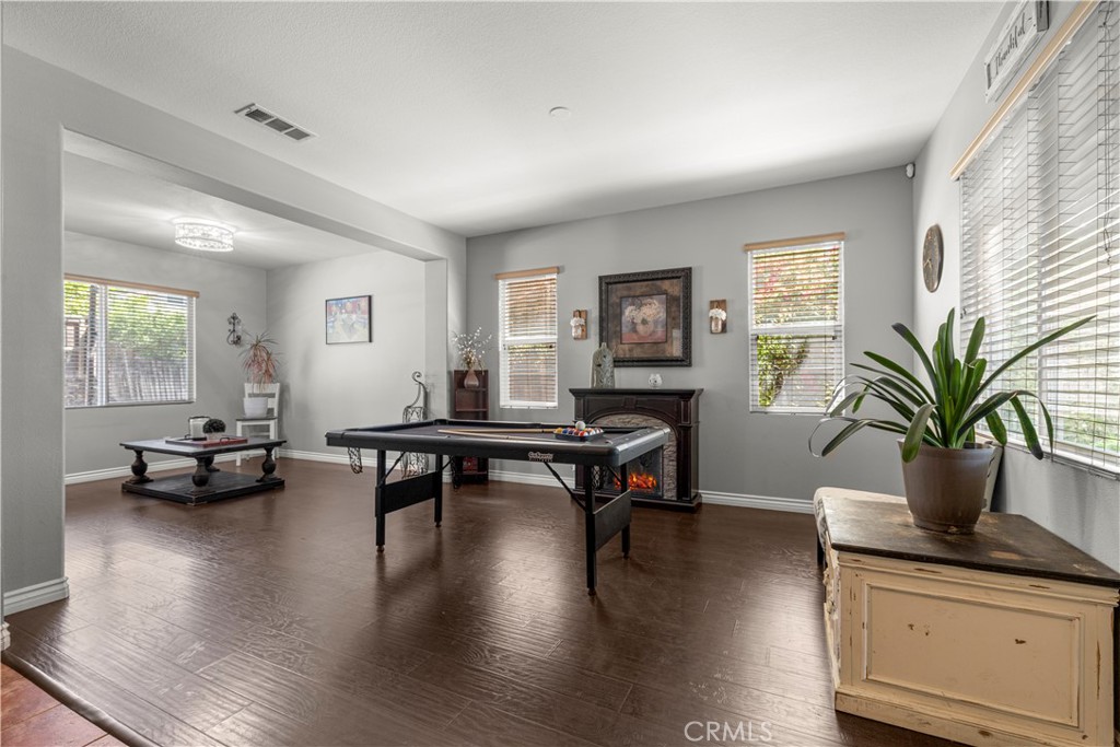 35306 Azalea Lane Winchester, CA 92596 - Photo 4 of 38