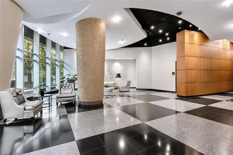 $250,000 | 3338 Peachtree Road Northeast, Unit 1105, Atlanta, GA 30326