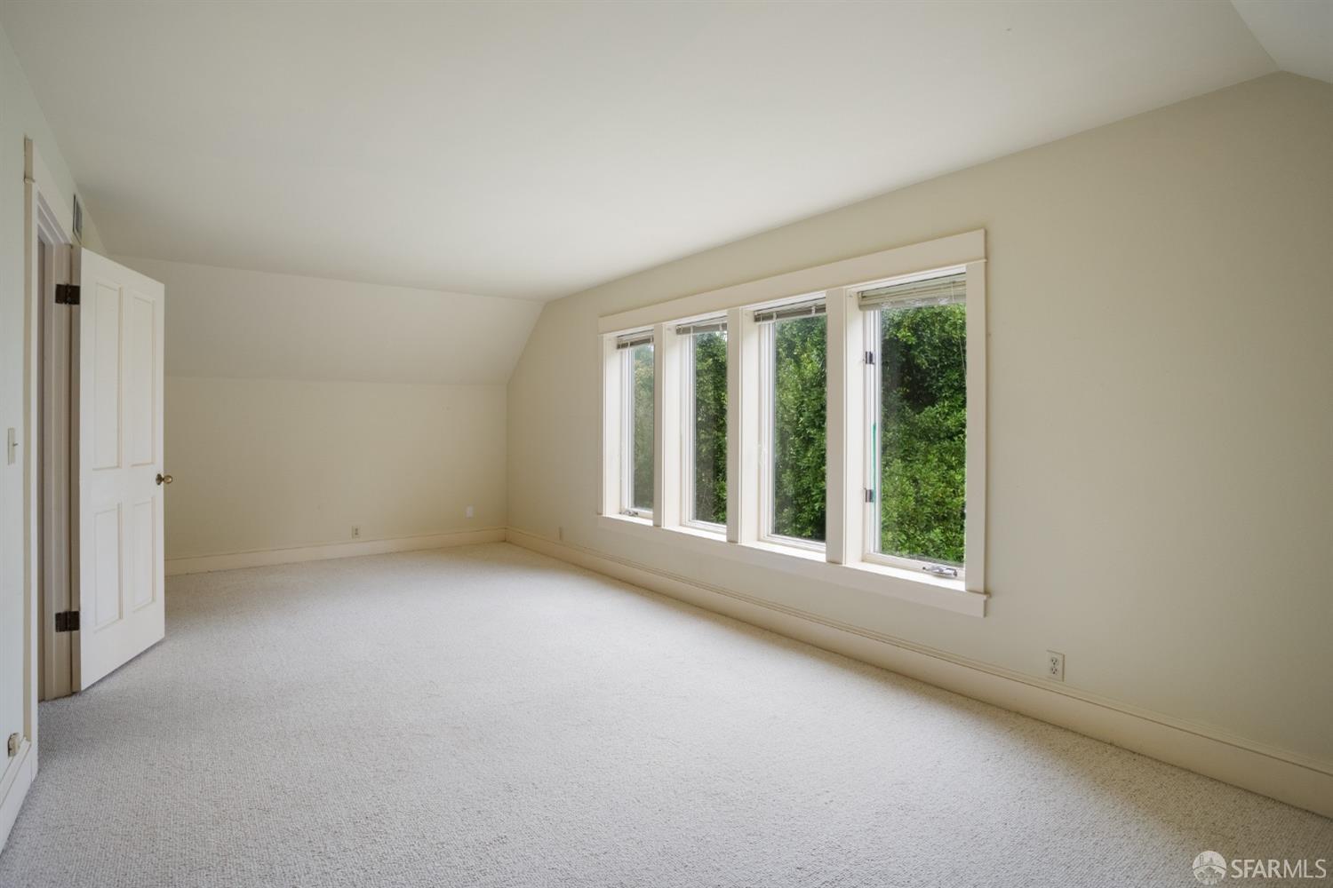 106 Bayview Road Pacifica, CA 94044 - Photo 14 of 41