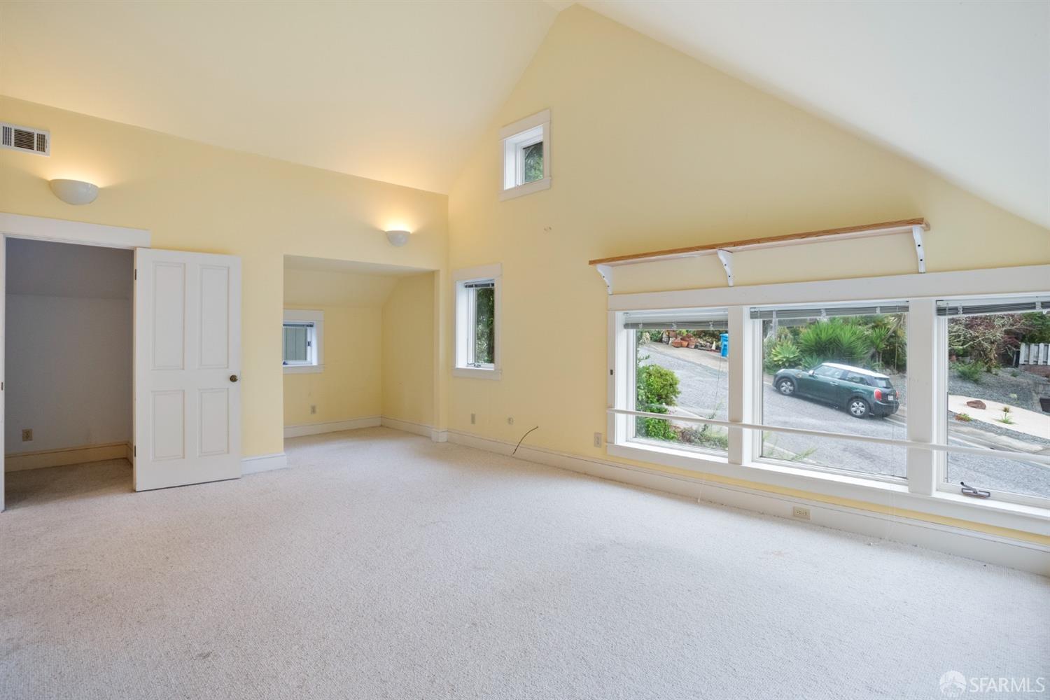 106 Bayview Road Pacifica, CA 94044 - Photo 2 of 41