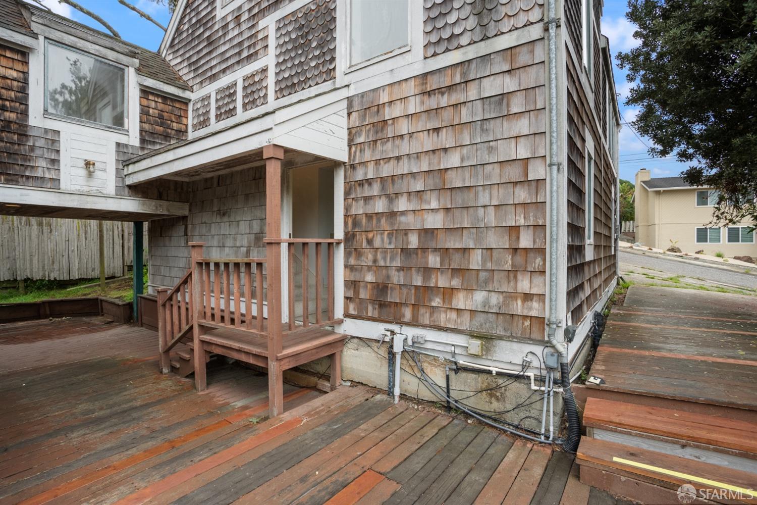 106 Bayview Road Pacifica, CA 94044 - Photo 35 of 41