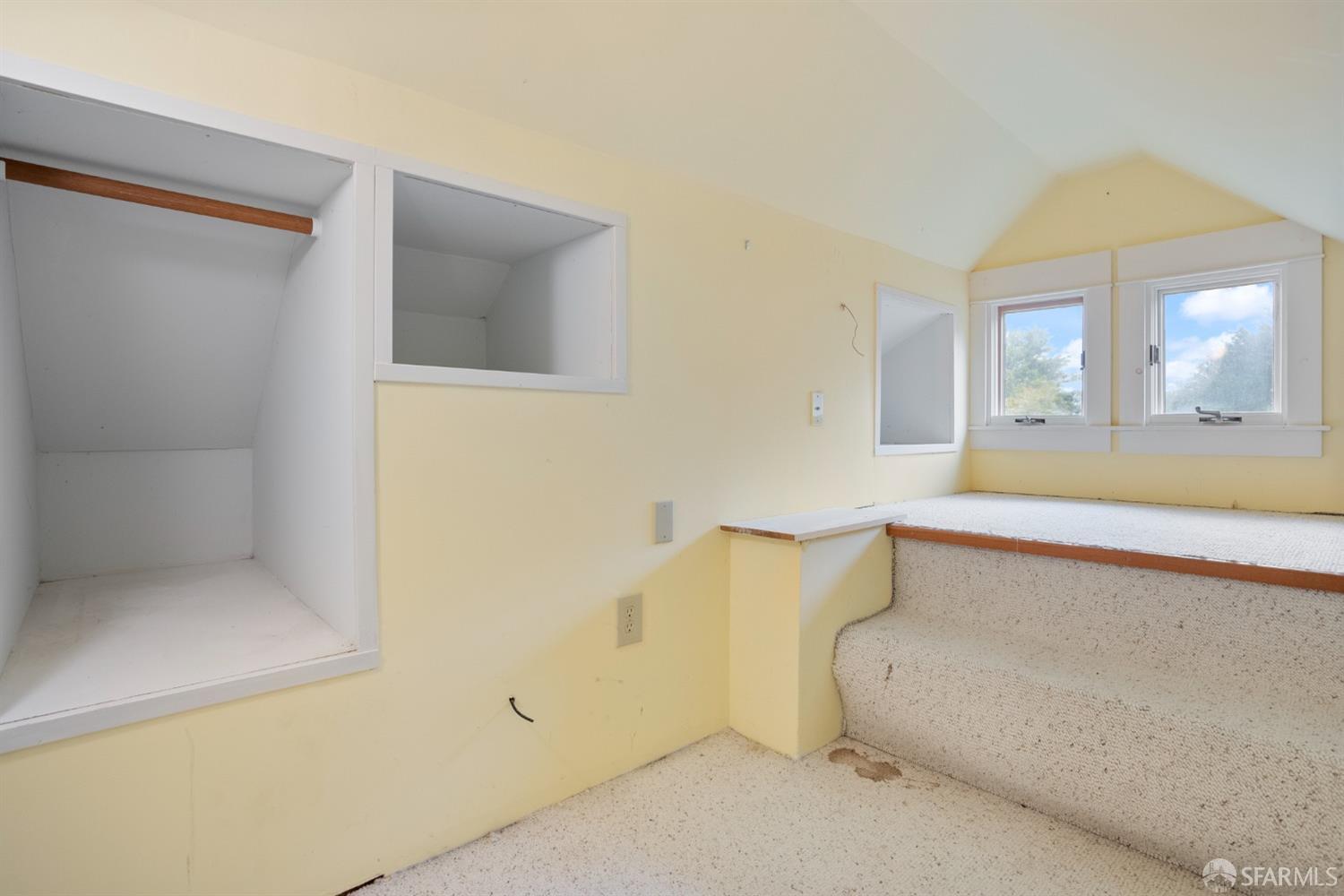 106 Bayview Road Pacifica, CA 94044 - Photo 4 of 41