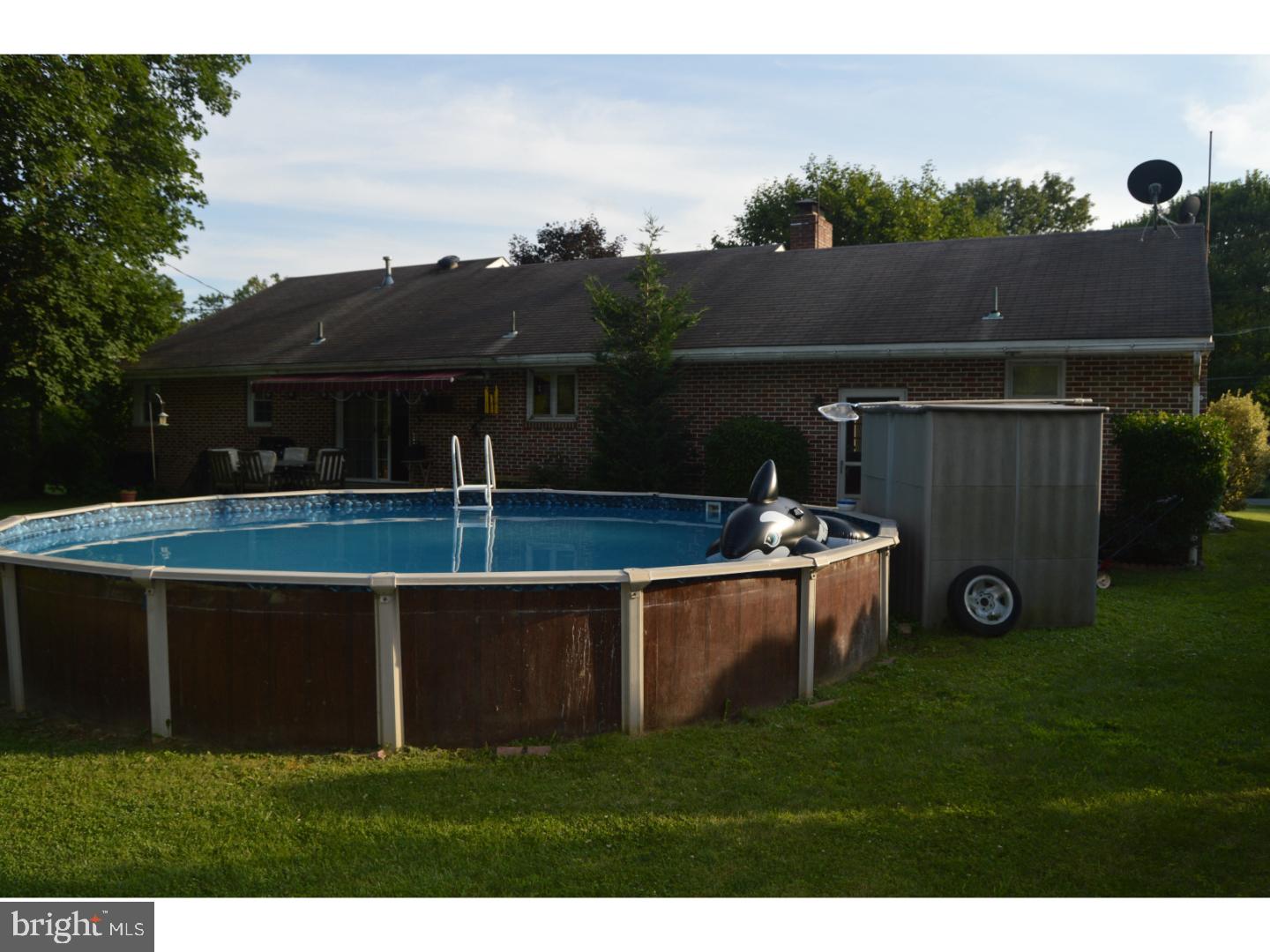 3323 Eisenbrown Road Reading, PA 19605 - Photo 8 of 25 Pool