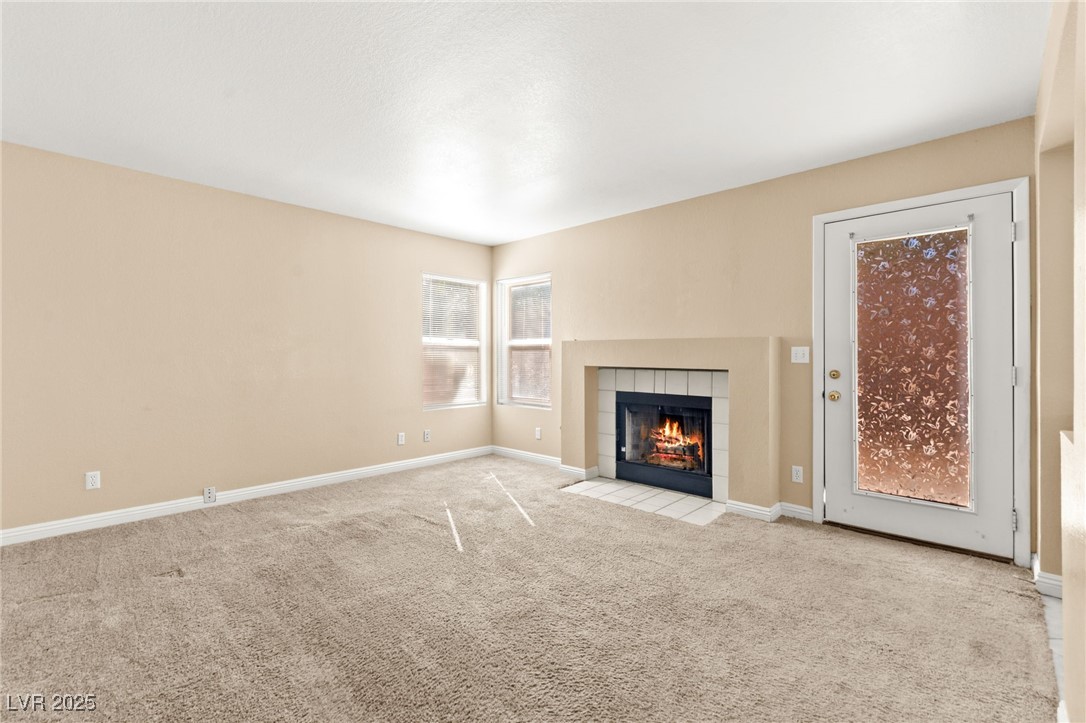 2113 Desert Peak Road Las Vegas, NV 89134 - Photo 8 of 34