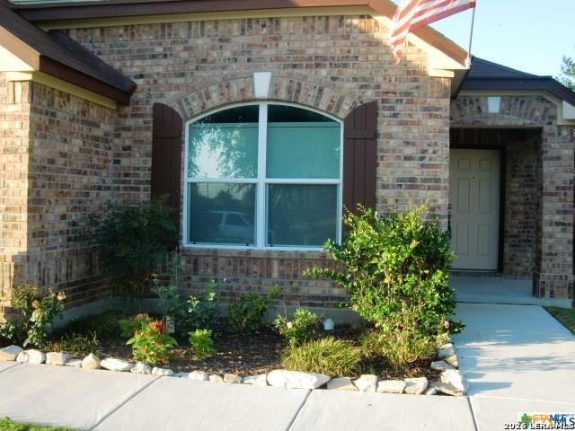 1509 Cap Ridge Peak New Braunfels, TX 78130 - Photo 2 of 11