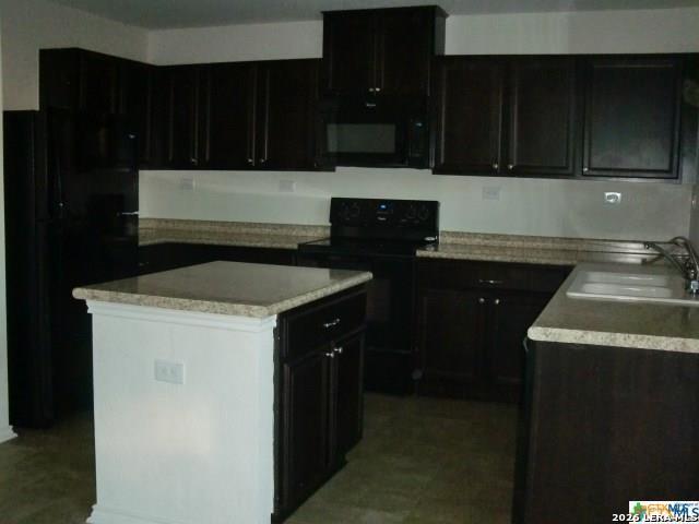 1509 Cap Ridge Peak New Braunfels, TX 78130 - Photo 3 of 11