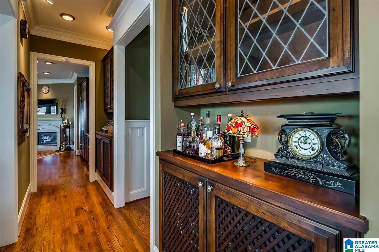5208 Mountain Ridge Parkway Birmingham, AL 35222 - Photo 16 of 43