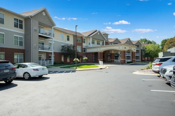 $215,000 | 1880 3rd Avenue Northwest, Unit 316, Rochester, MN 55901
