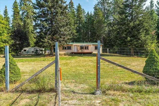 $420,000 | 482 McCammon Drive, Elk, WA 99009
