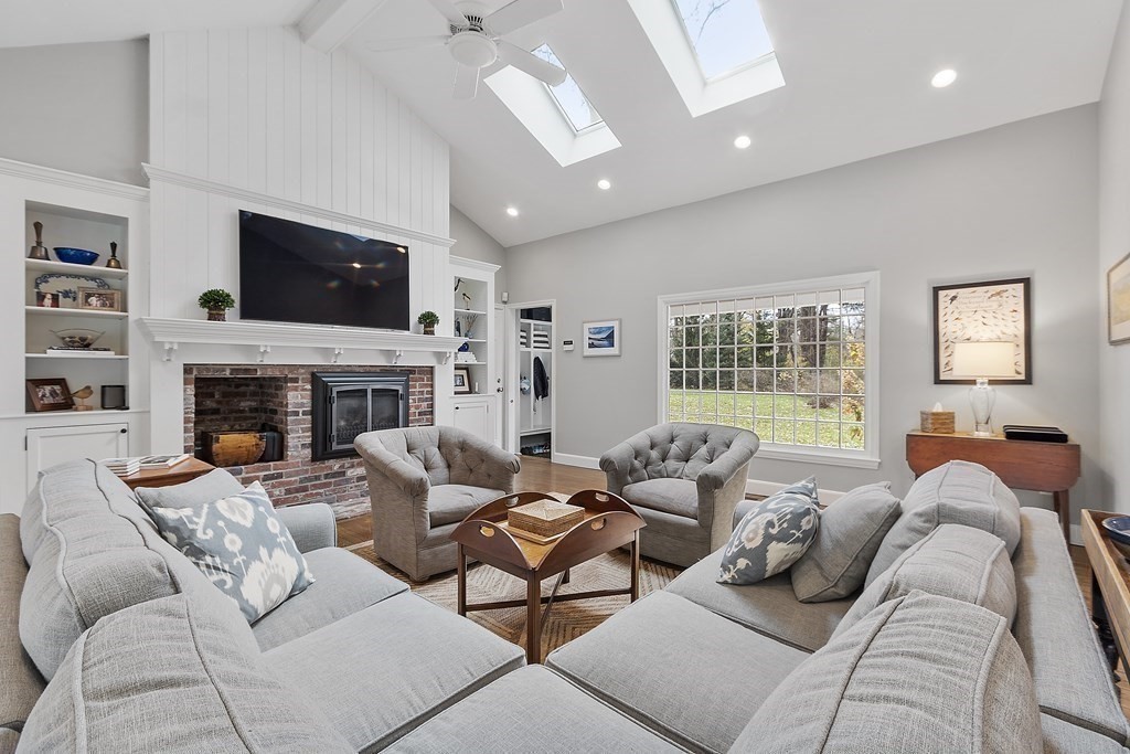 306 Musketaquid Road Concord, MA 01742 - Photo 14 of 37