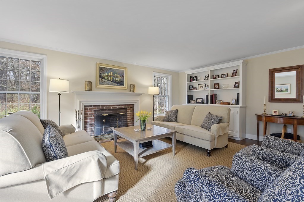 306 Musketaquid Road Concord, MA 01742 - Photo 4 of 37