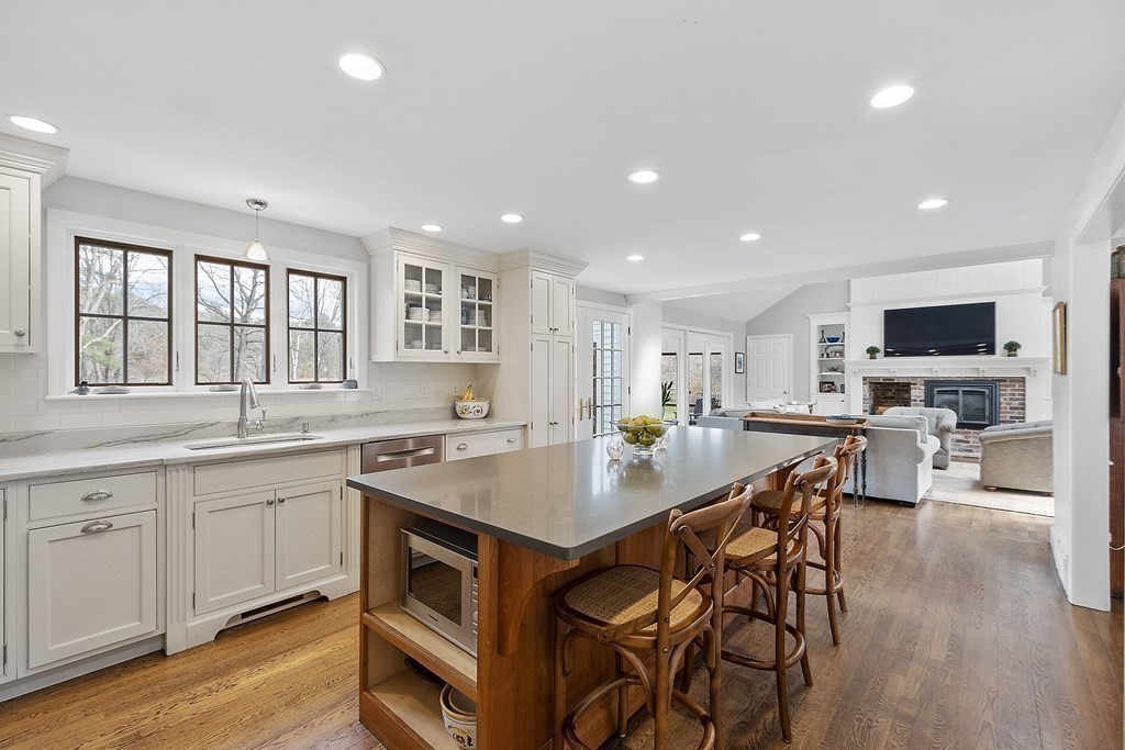 306 Musketaquid Road Concord, MA 01742 - Photo 9 of 37
