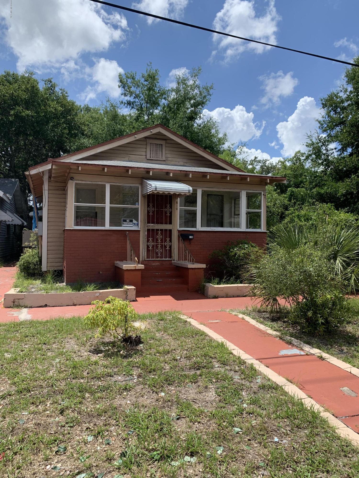 810 Franklin Street Jacksonville, FL 32206 - Photo 1 of 8 478D635E-AD33-4DAE-B0E1-52CD1ADBEC87