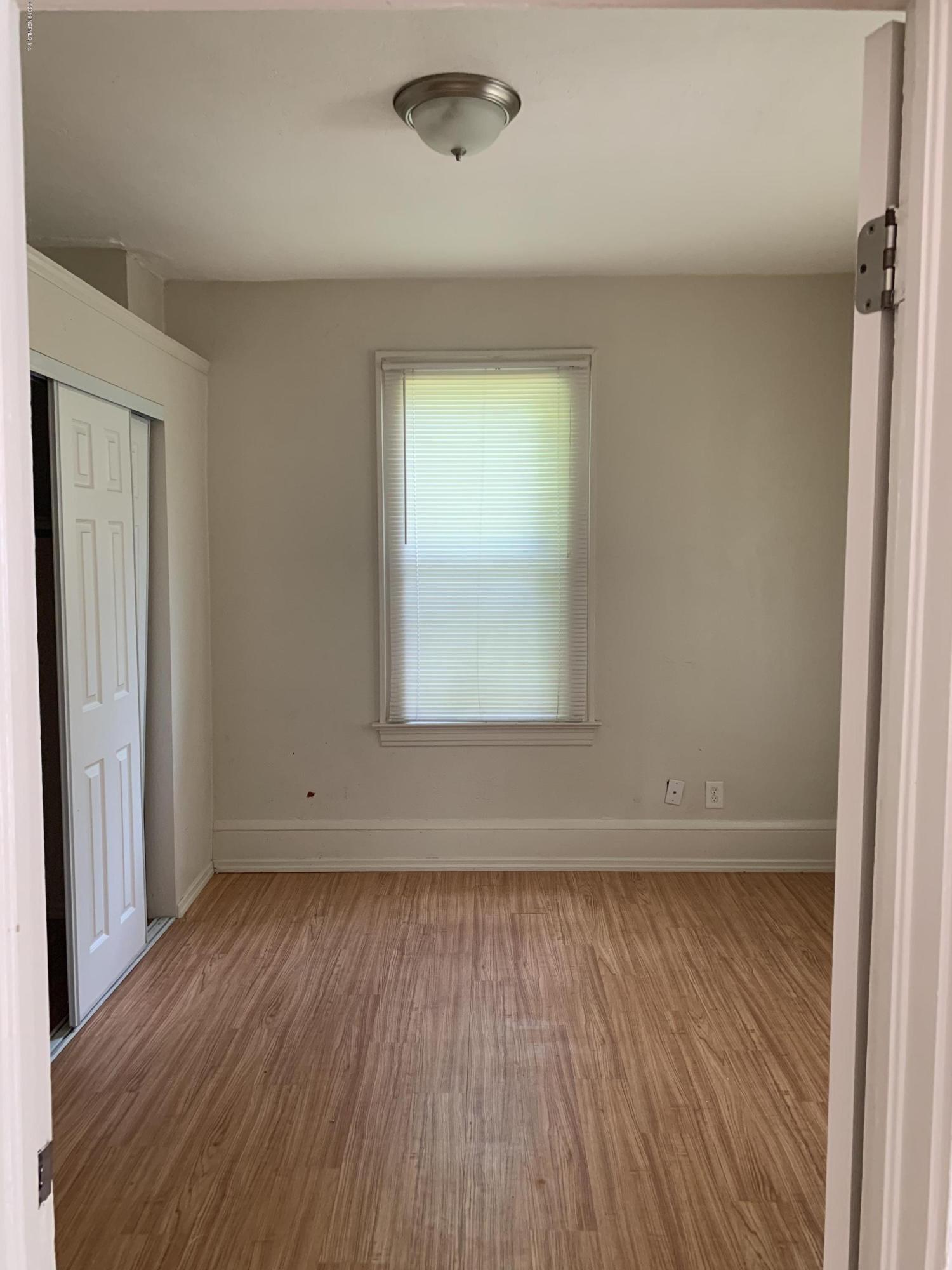 810 Franklin Street Jacksonville, FL 32206 - Photo 2 of 8 A11EA2AE-EC89-4A88-B0A4-CCE04180426E