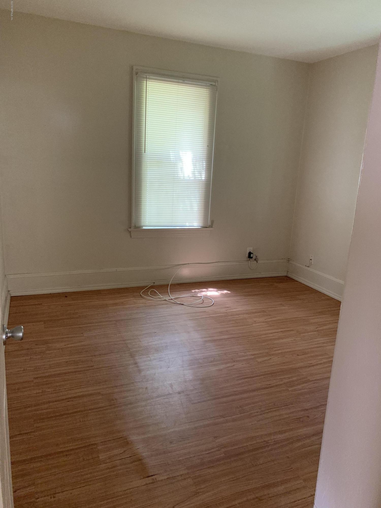 810 Franklin Street Jacksonville, FL 32206 - Photo 4 of 8 477FD755-5620-47CA-BA26-A03AB4B3FA25