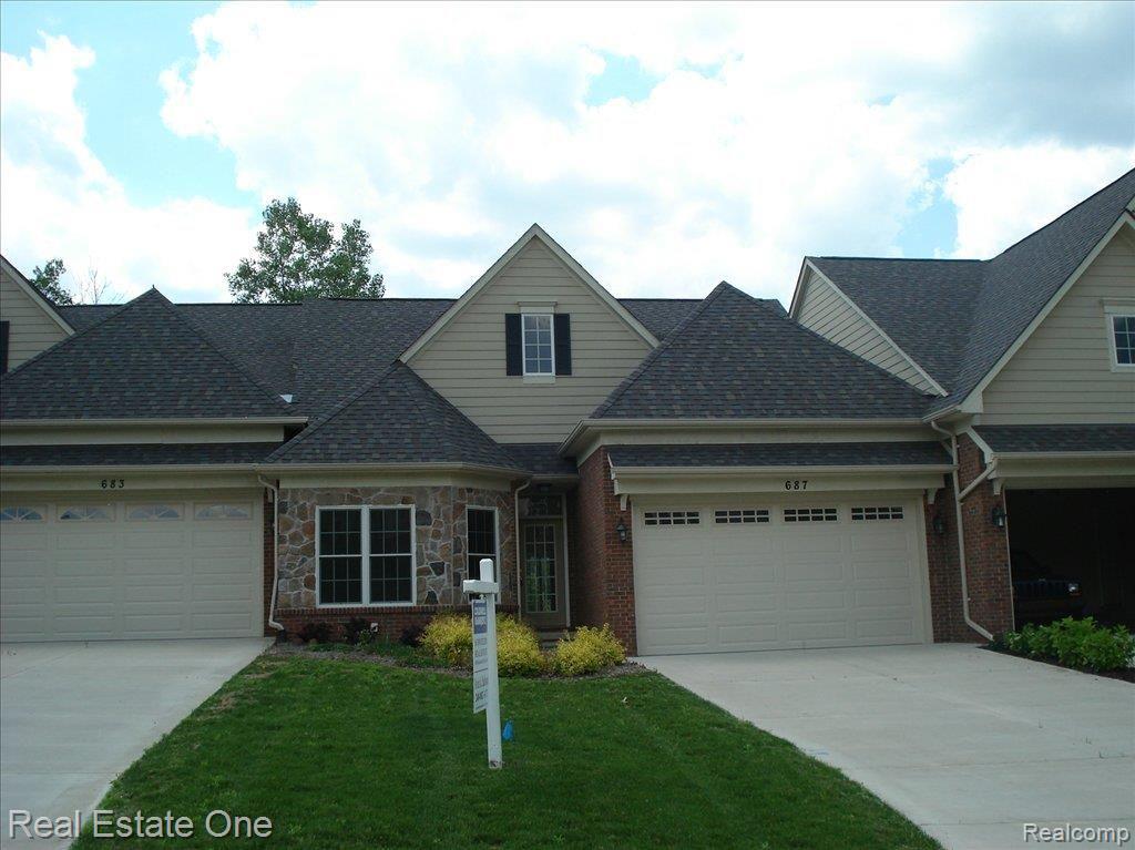 541 Andover Court, Unit 38 Rochester, MI 48306 - Photo 8 of 10 The Summit 006