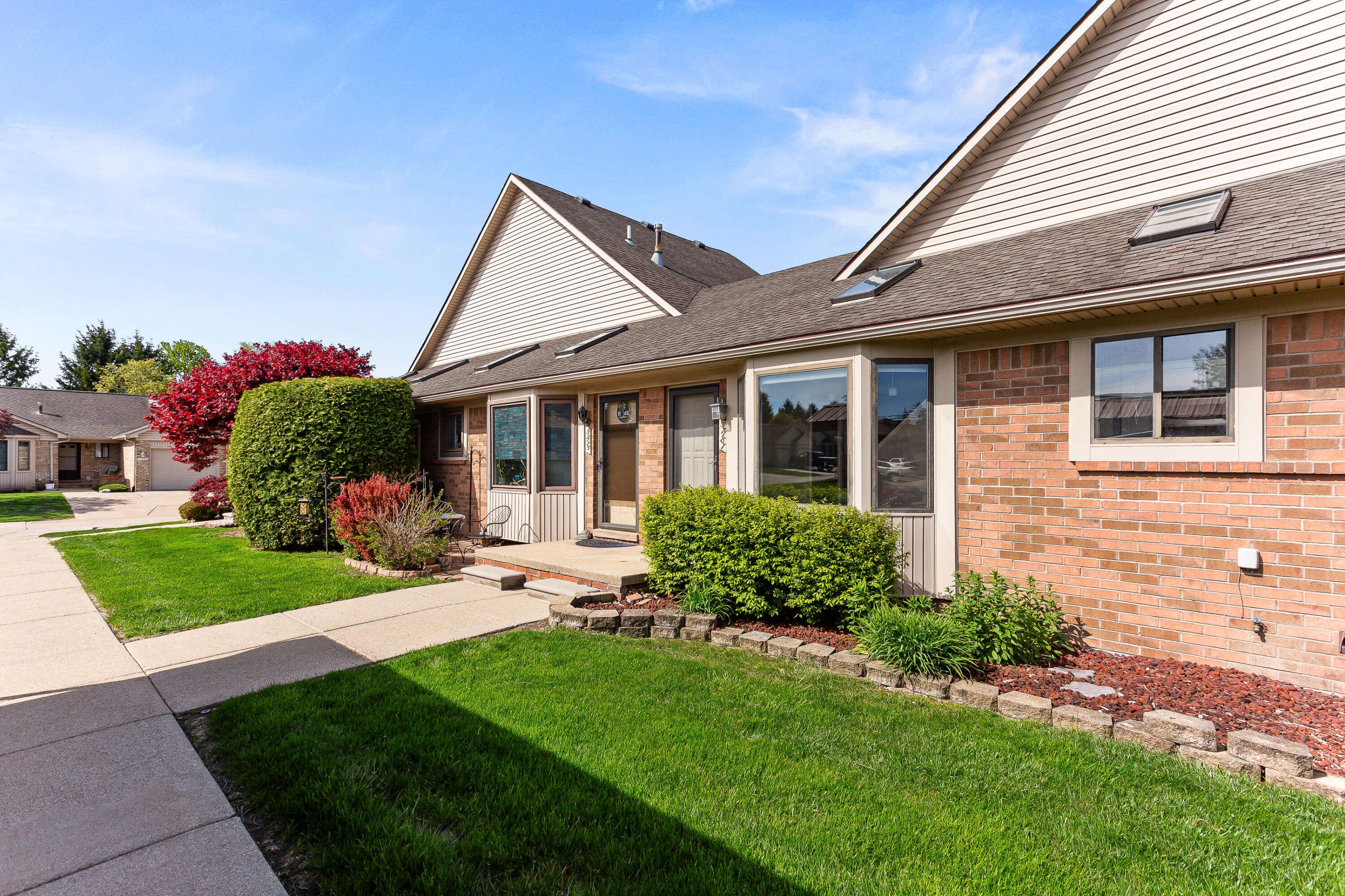 57187 Silver Maple Washington, MI 48094 - Photo 2 of 41 IMG_5773