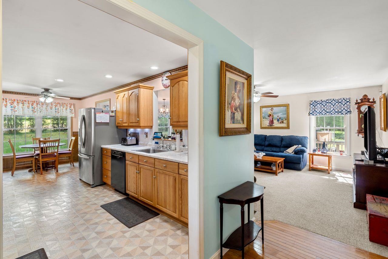 68 Back River Road Merrimack, NH 03054 - Photo 18 of 32