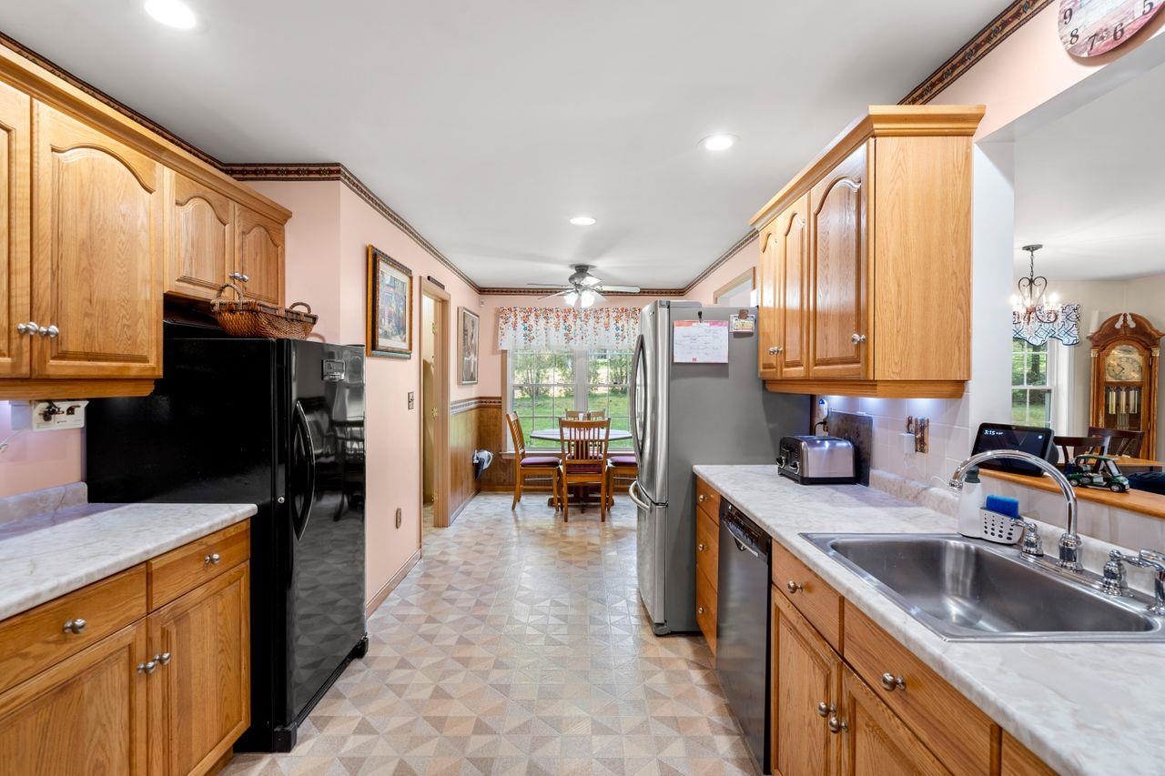 68 Back River Road Merrimack, NH 03054 - Photo 27 of 32