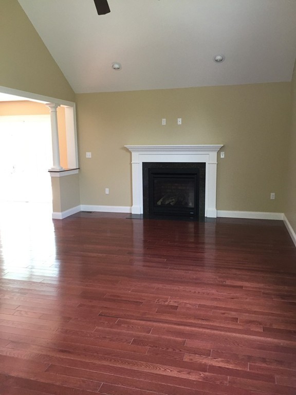 7 Prospect Street Upton, MA 01568 - Photo 12 of 23 Gallery Image 12