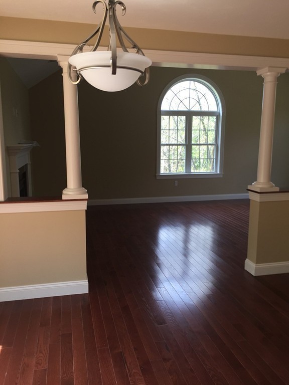 7 Prospect Street Upton, MA 01568 - Photo 10 of 23 Gallery Image 10