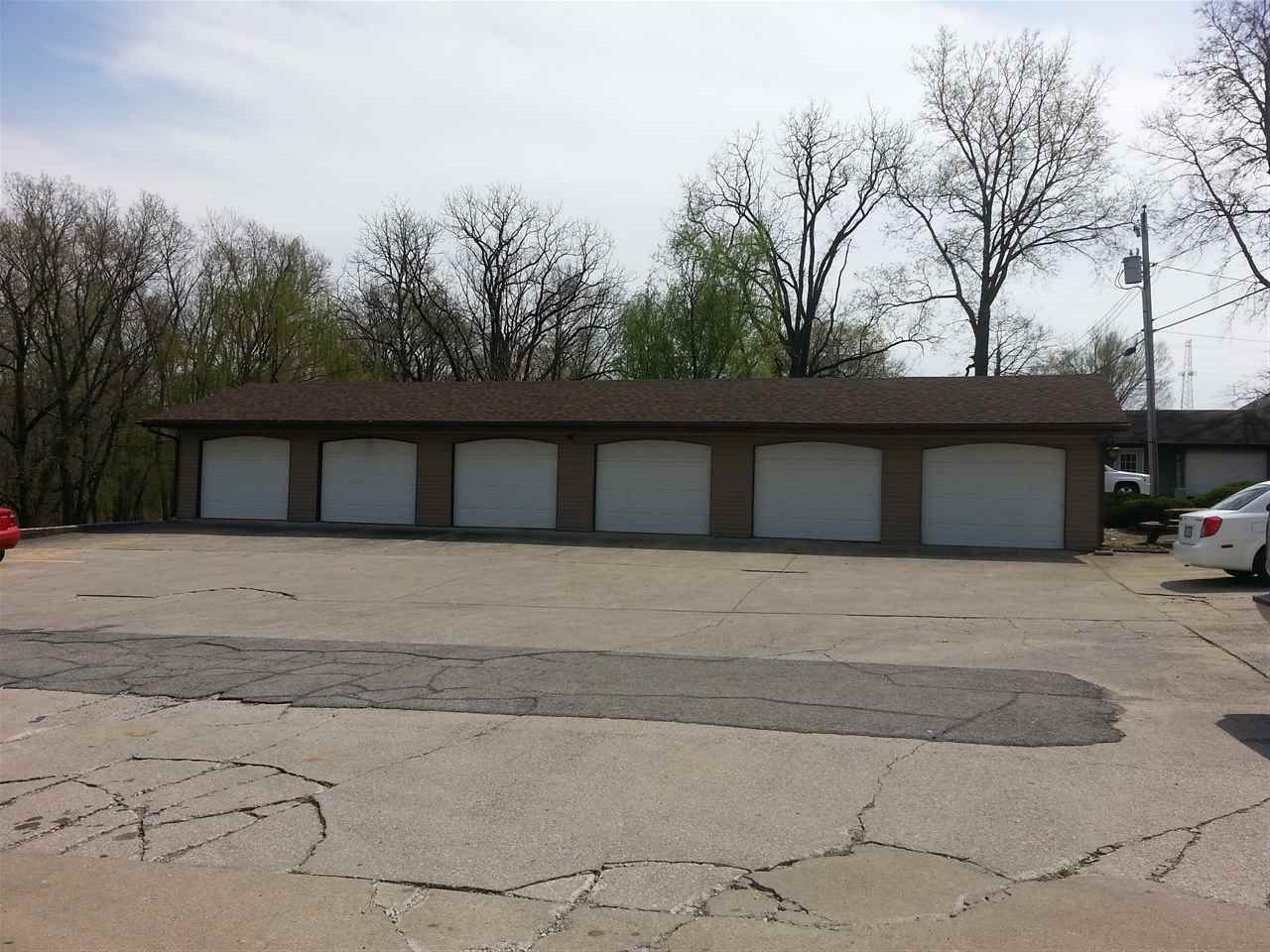 706 North 2nd Street Decatur, IN 46733 - Photo 2 of 18