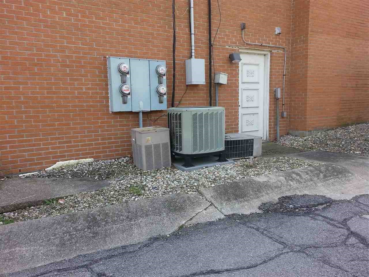 706 North 2nd Street Decatur, IN 46733 - Photo 5 of 18