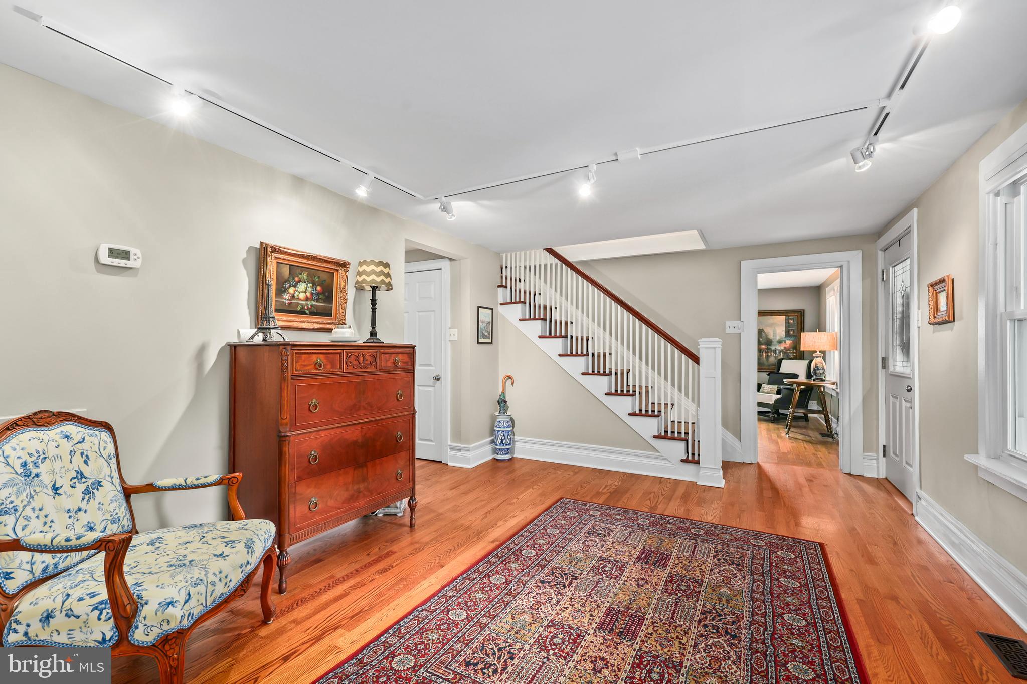 1229 Reston Avenue Herndon, VA 20170 - Photo 6 of 64