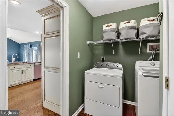 $575,000 | 2 Parkside Drive, Elverson, PA 19520