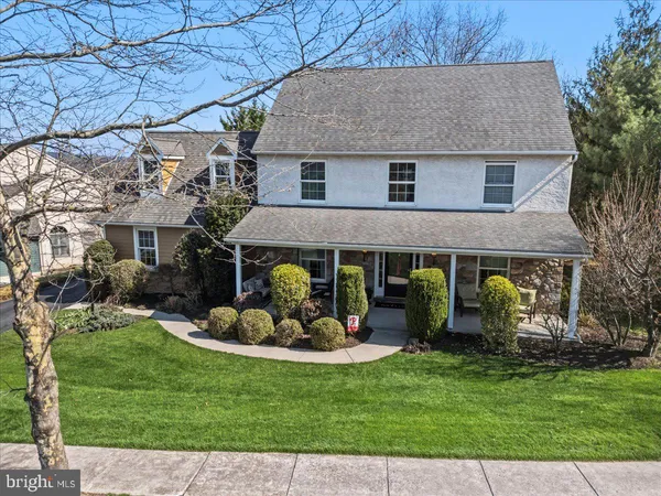 $575,000 | 2 Parkside Drive, Elverson, PA 19520