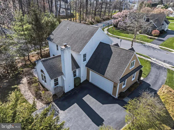 $575,000 | 2 Parkside Drive, Elverson, PA 19520