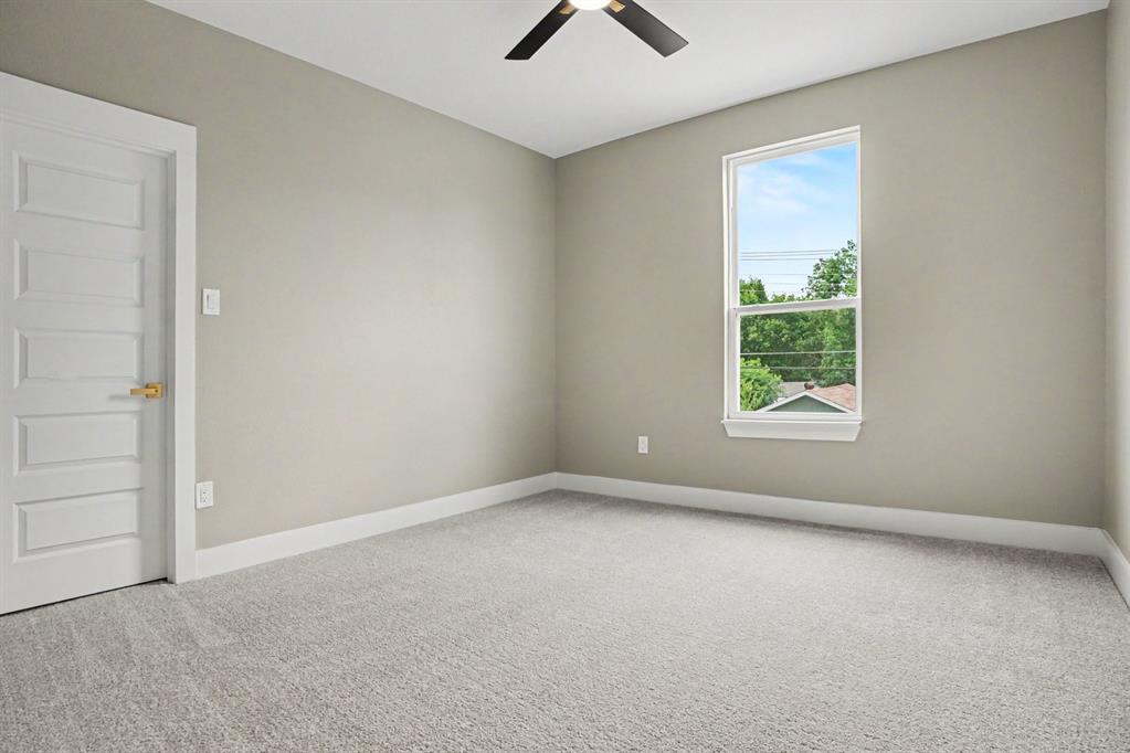 2506 Gross Road Dallas, TX 75228 - Photo 19 of 26 Gallery Image 19