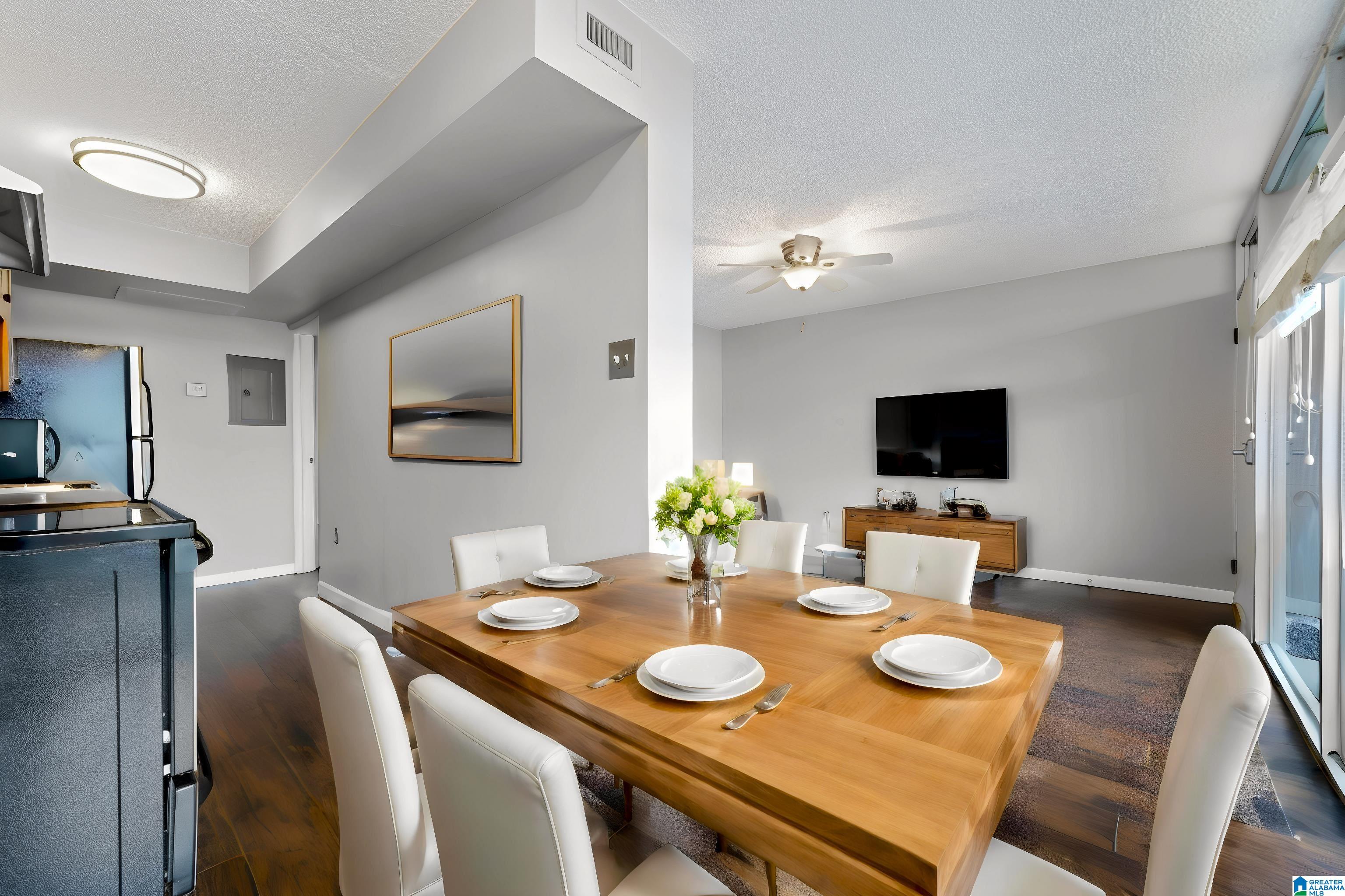 2990 Rhodes Circle South, Unit 318 Birmingham, AL 35205 - Photo 14 of 41