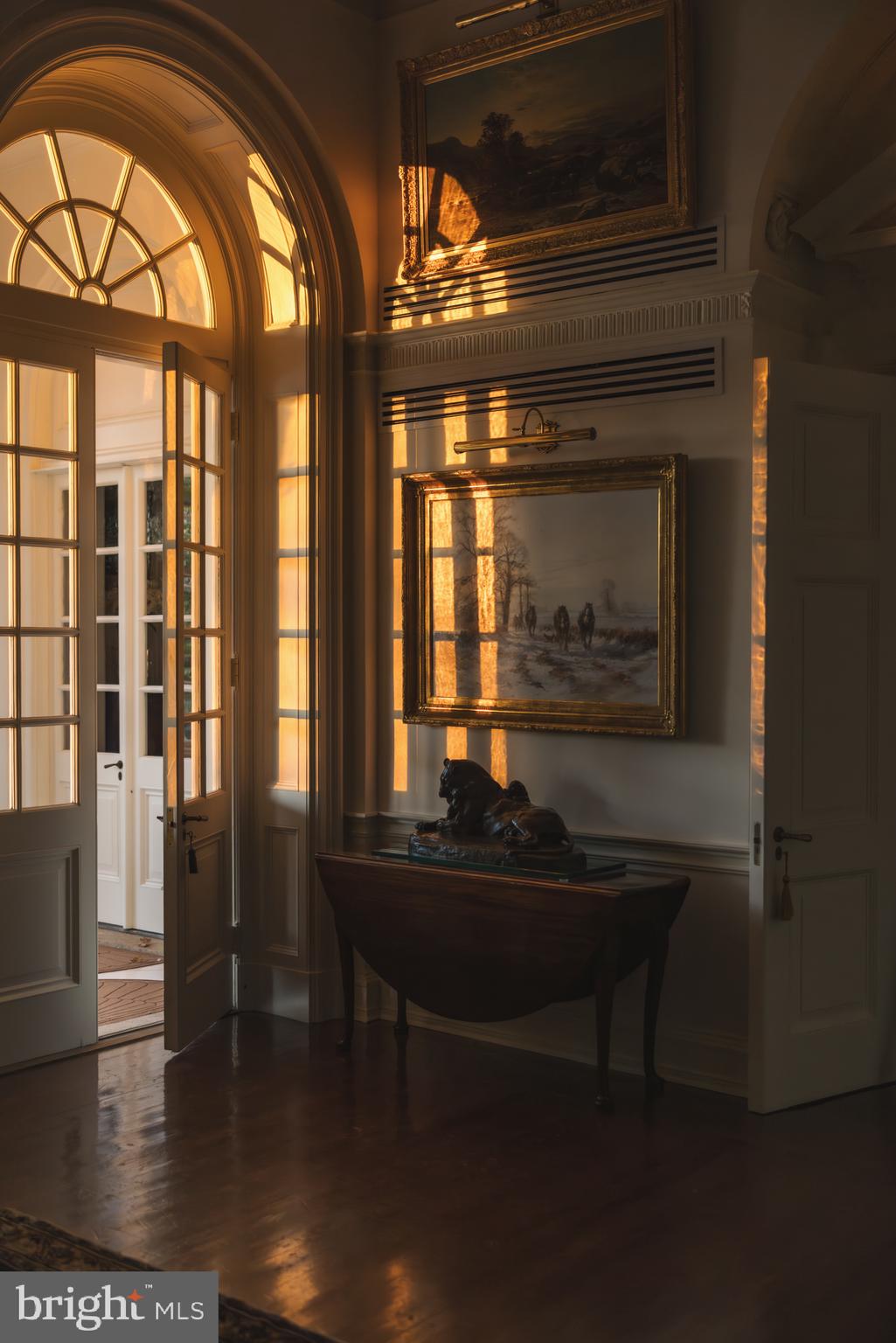 21846 Trappe Road Upperville, VA 20184 - Photo 15 of 50 a dining room with wooden floor and a table