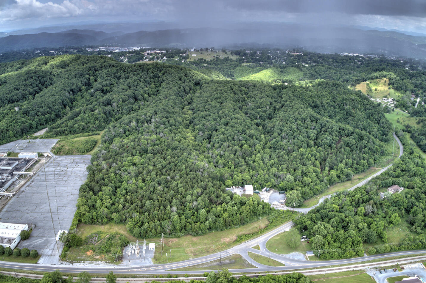 820 Raytheon Road Bristol, TN 37620 - Photo 4 of 4 16A65C99-E986-4728-9CF5-A03BC4738E99
