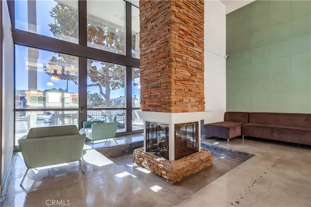 $335,000 | 5585 Pacific Coast Highway, Unit 140, Long Beach, CA 90804