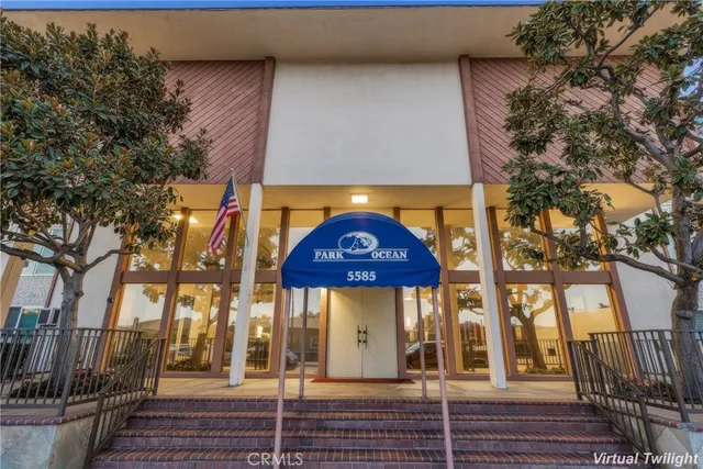$320,000 | 5585 Pacific Coast Highway, Unit 140, Long Beach, CA 90804