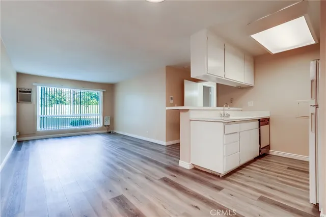 $335,000 | 5585 Pacific Coast Highway, Unit 140, Long Beach, CA 90804