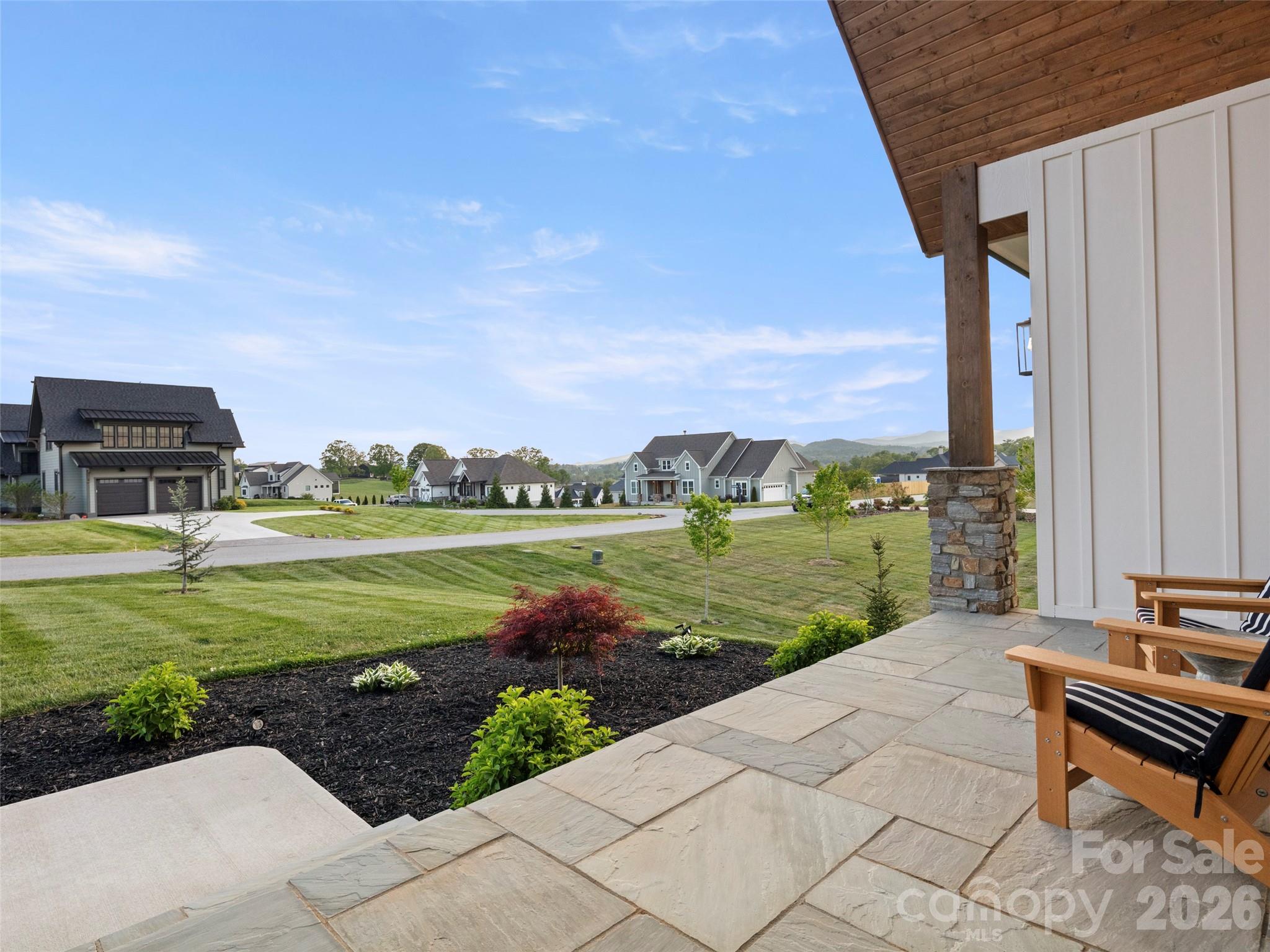 208 Majestic Ridge Road Mills River, NC 28759 - Photo 5 of 38