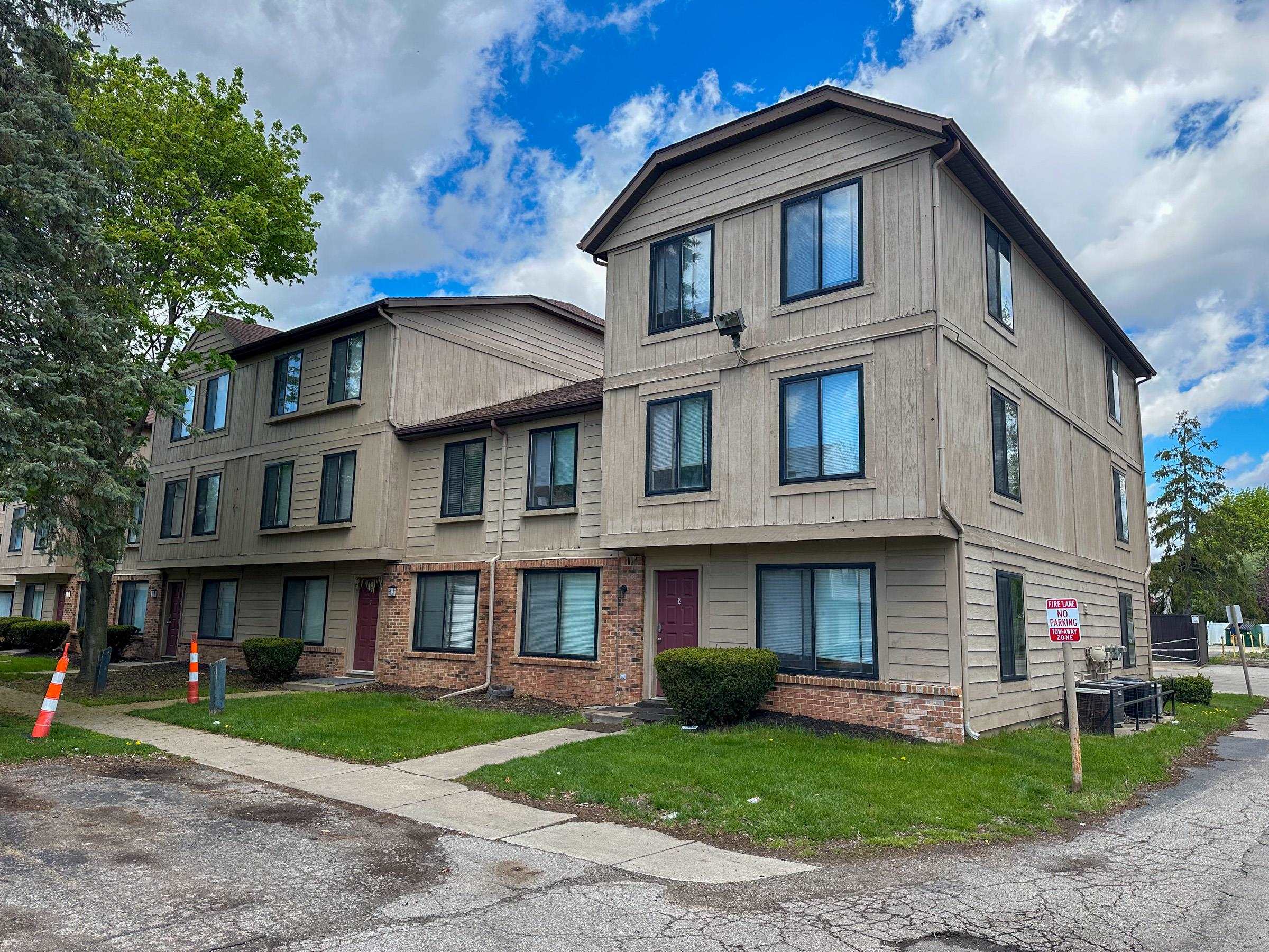 1825 South Crawford Road, Unit A8 Mount Pleasant, MI 48858 - Photo 2 of 13