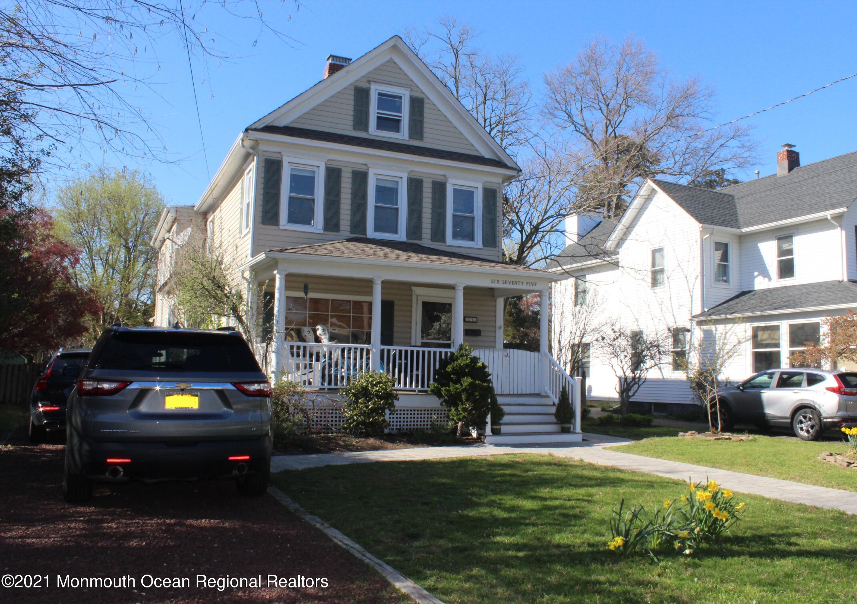675 River Road Fair Haven, NJ 07704 - Photo 34 of 36 a house view with a garden space