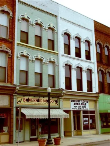 $1,670 | 208 West Michigan Avenue, Unit 2J, Ypsilanti, MI 48197