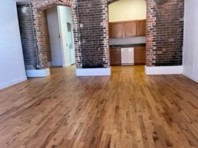 $1,670 | 208 West Michigan Avenue, Unit 2J, Ypsilanti, MI 48197