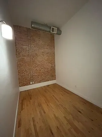 $1,520 | 208 West Michigan Avenue, Unit 2J, Ypsilanti, MI 48197