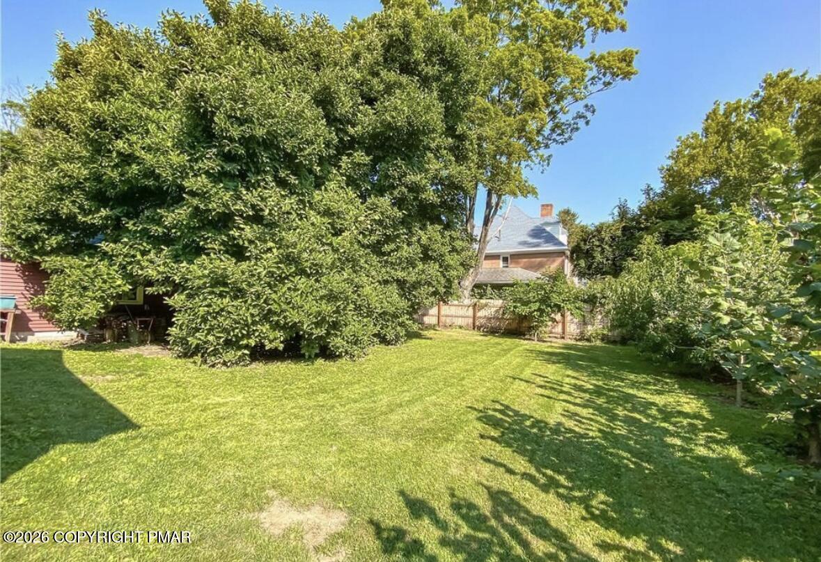 106 Division Street Portland, PA 18343 - Photo 10 of 10 IMG_1350