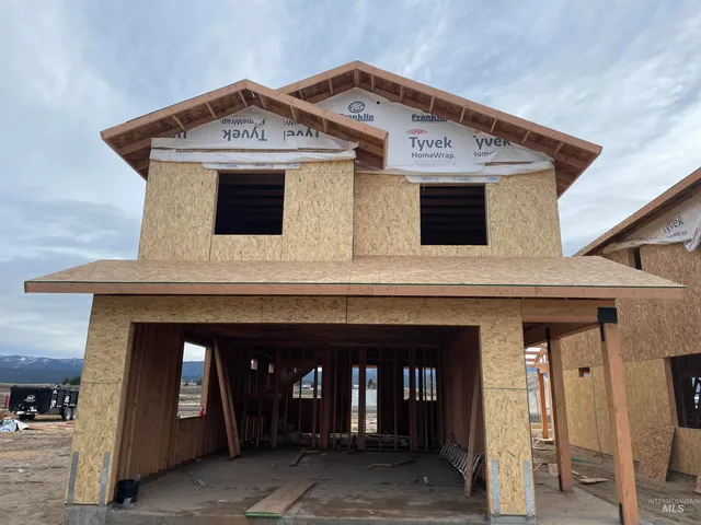 $549,000 | 12 North Creek Way, Cascade, ID 83611