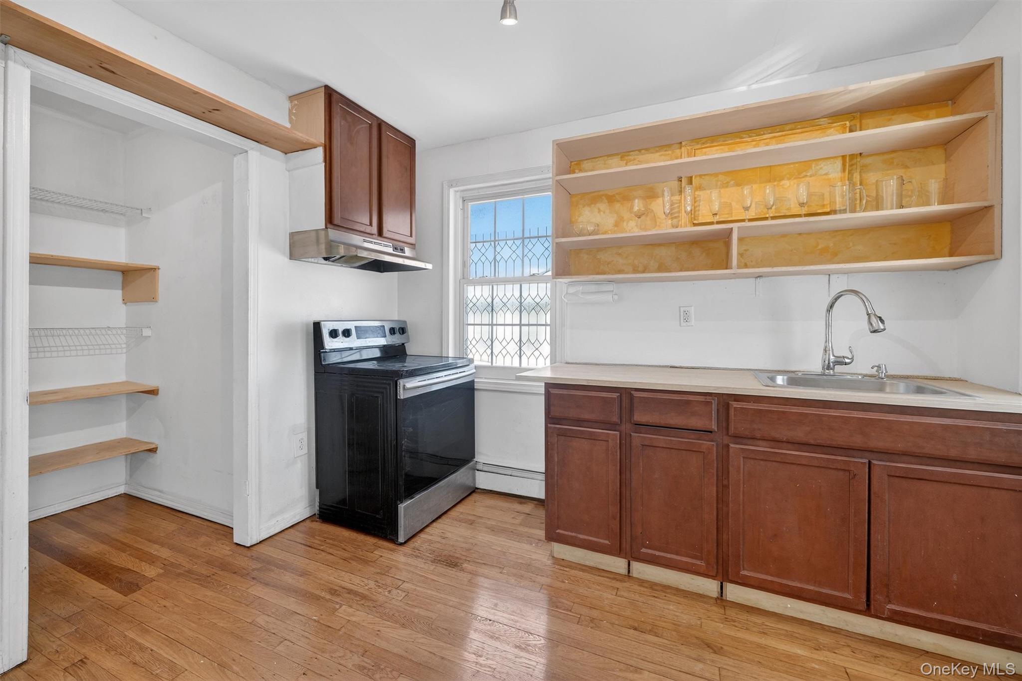 138-16 230th Street Queens, NY 11413 - Photo 22 of 49